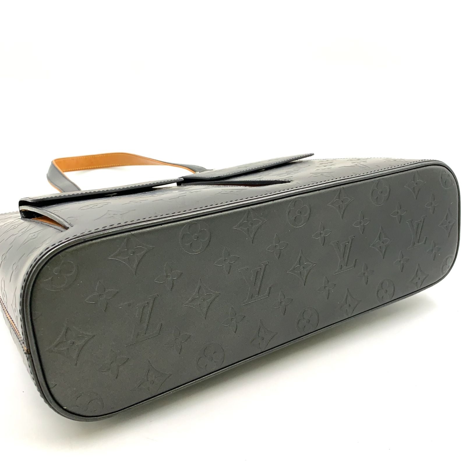 Louis Vuitton Wilwood Monogram Matte Noir Leather Black Tote Silver — view 5