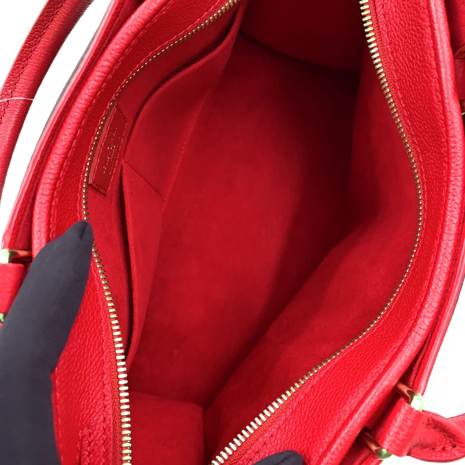 Louis Vuitton Popincourt PM Monogram Rouge Shoulder Bag Leather Brown Red Gold — view 3