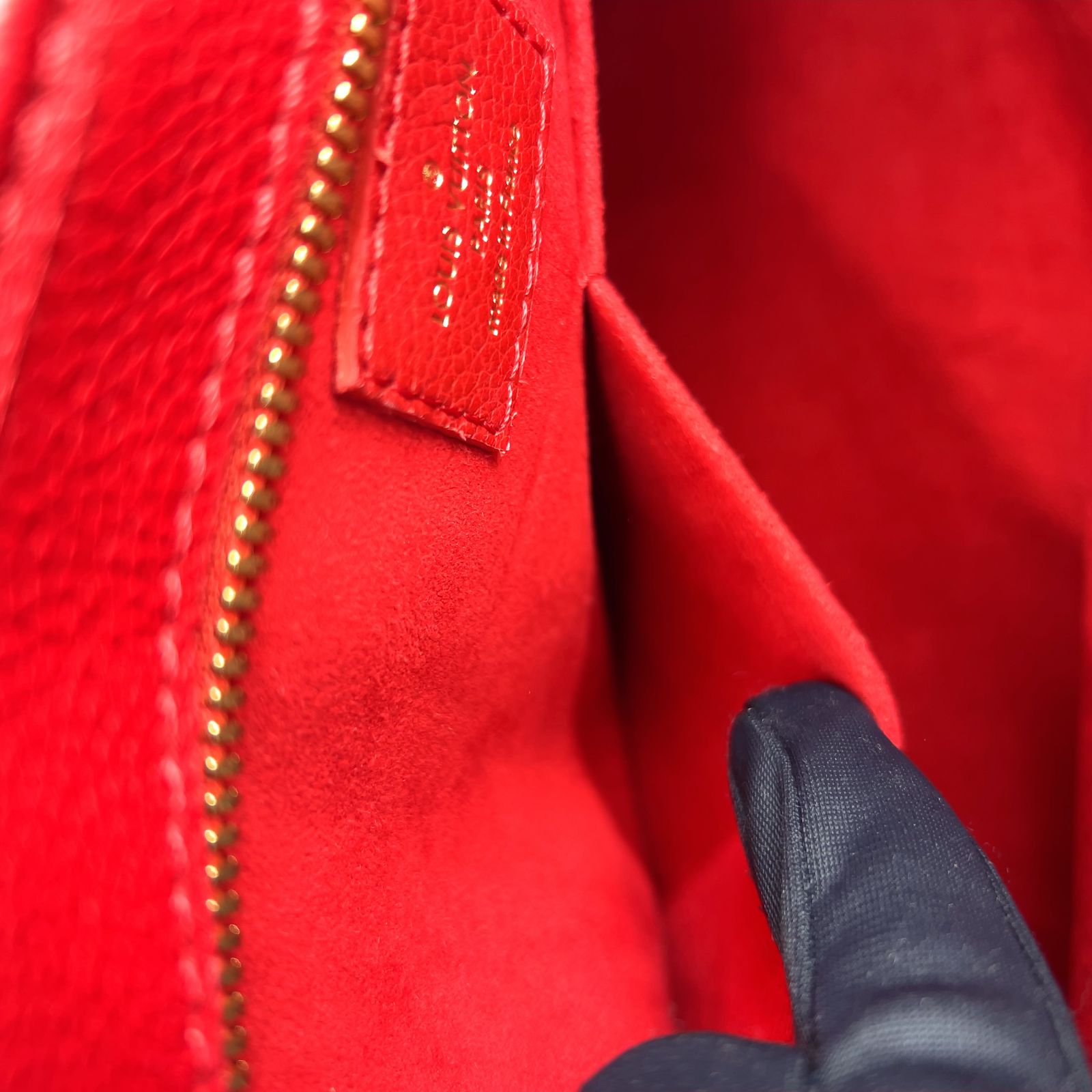 Louis Vuitton Popincourt PM Monogram Rouge Shoulder Bag Leather Brown Red Gold — view 5