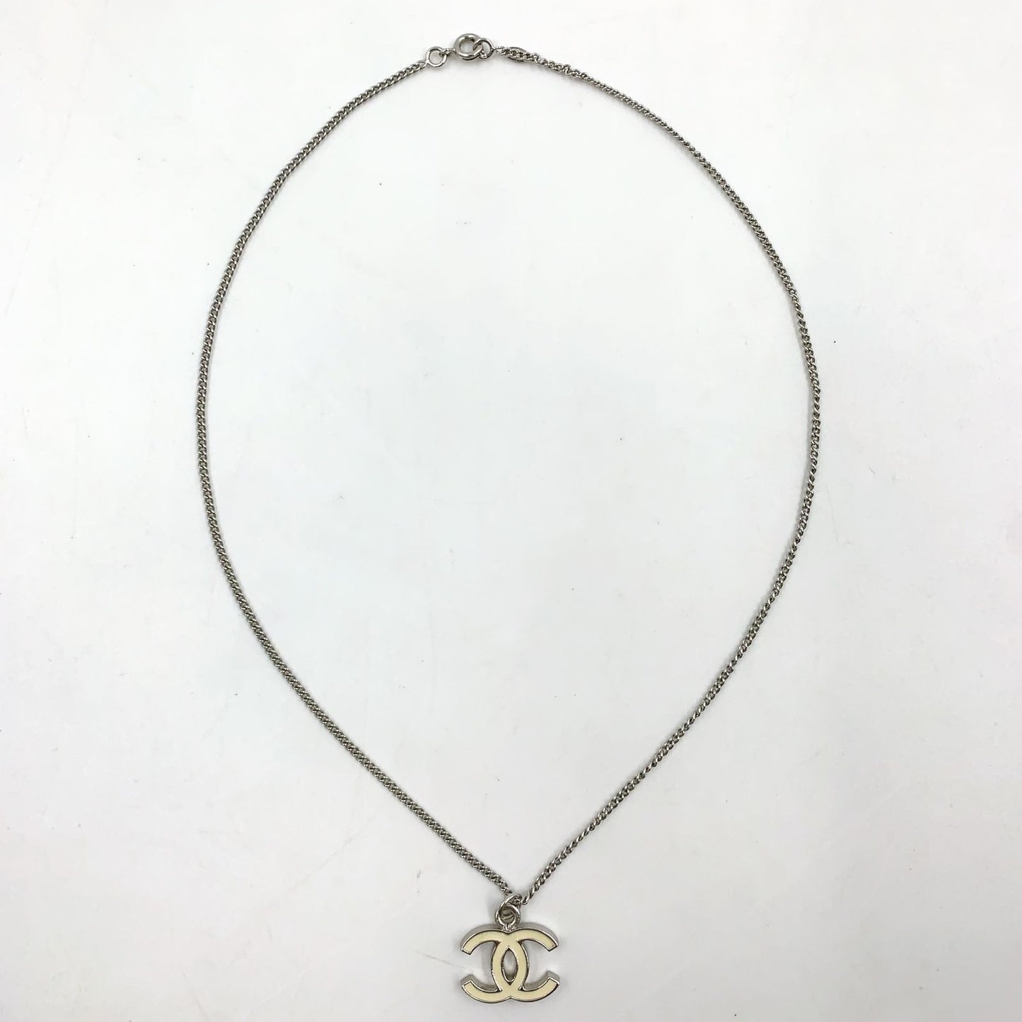 Chanel CC Logo Metal Enamel Off White Silver Necklace — view 3