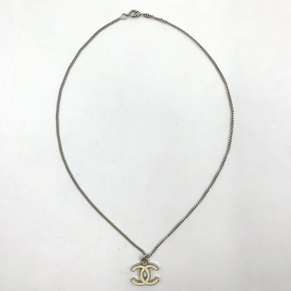 Chanel CC Logo Metal Enamel Off White Silver Necklace — view 3