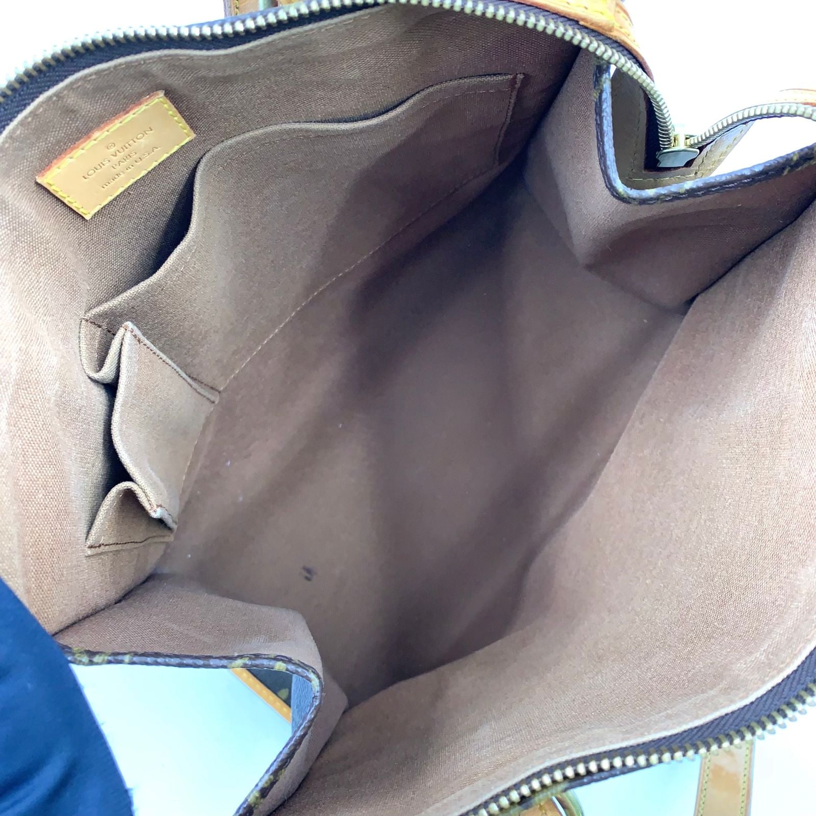 Louis Vuitton Popincourt Monogram Leather Brown Light Tote Gold — view 3