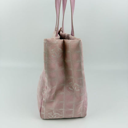 Chanel CC Logo New Travel Tote Pink Nylon Vintage — view 5