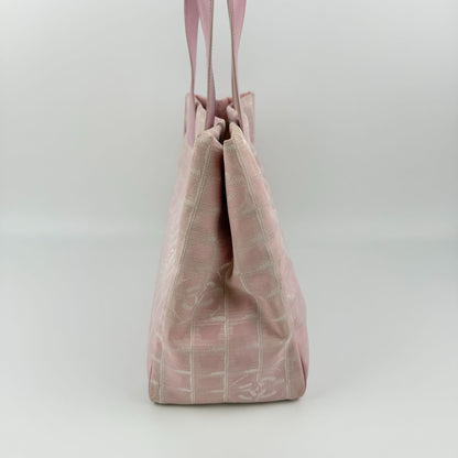 Chanel CC Logo New Travel Tote Pink Nylon Vintage — view 4