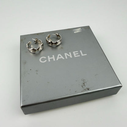 Chanel CC Logo Earrings 925 Sterling Silver Vintage — view 3
