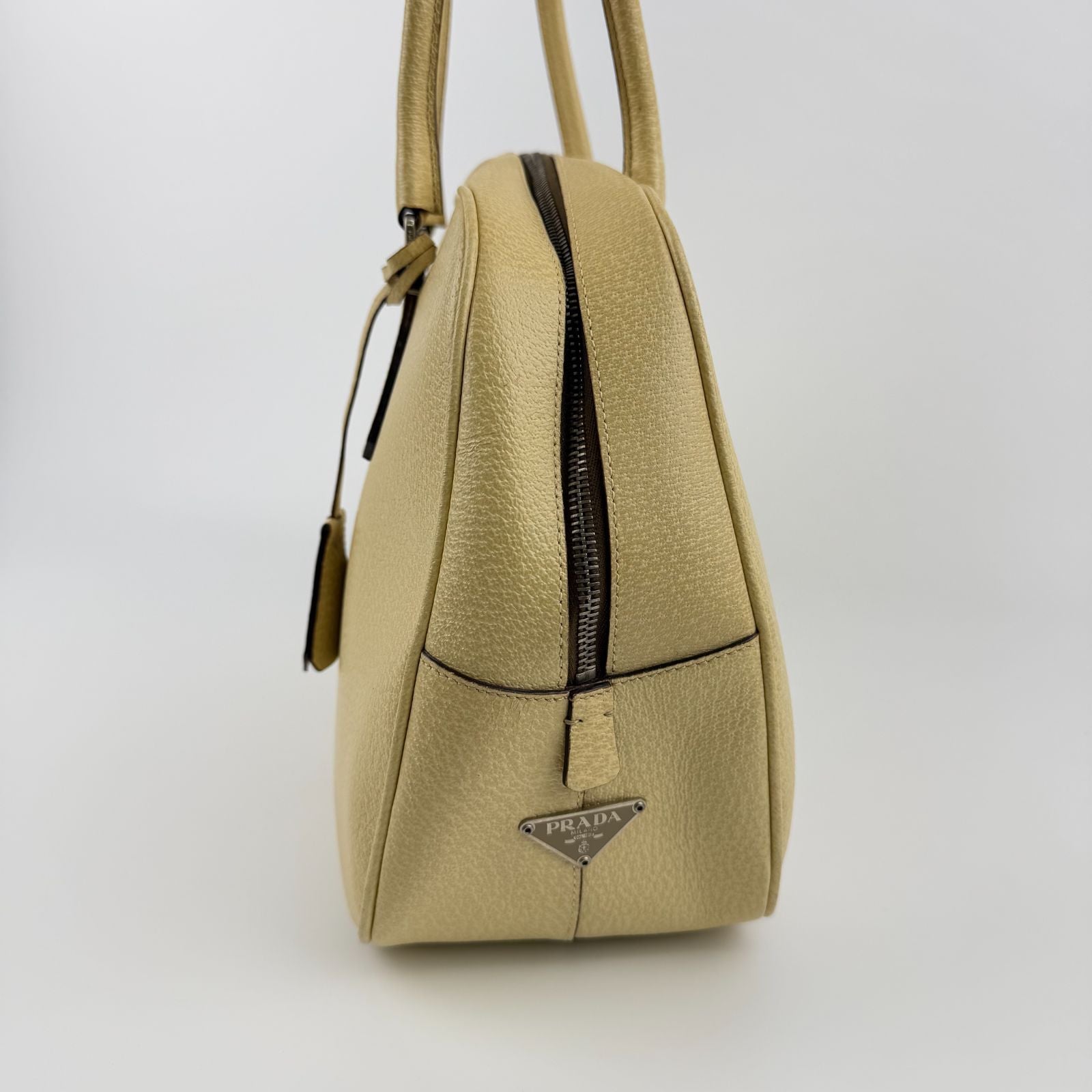 Prada Tote Yellow Leather Vintage — view 4