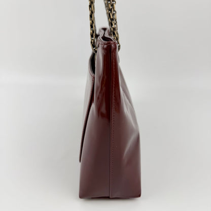Chanel CC Logo Chain Shoulder Bag Crossbody Red Enamel Vintage — view 7