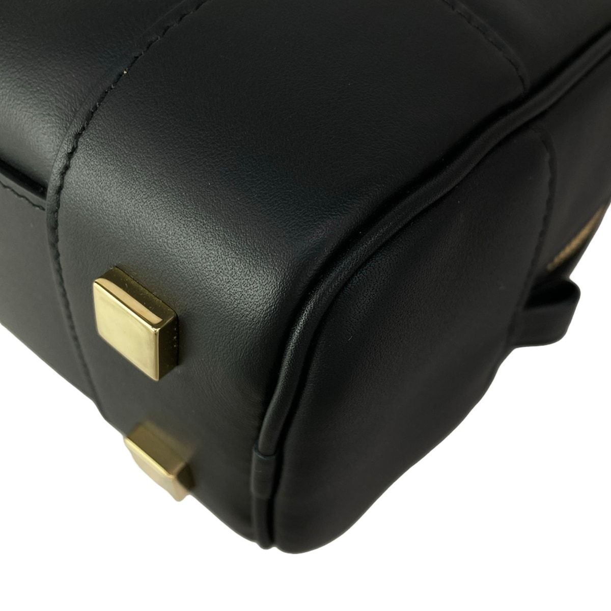 Loewe Handbag Amazona 23 Black — view 8