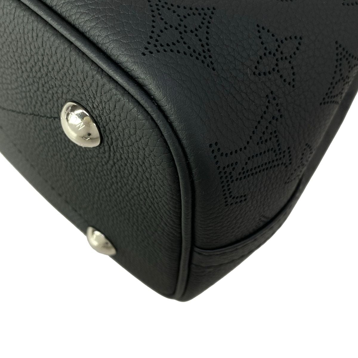 Louis Vuitton Tote Mahina Blossom PM Noir Leather Cowhide — view 6