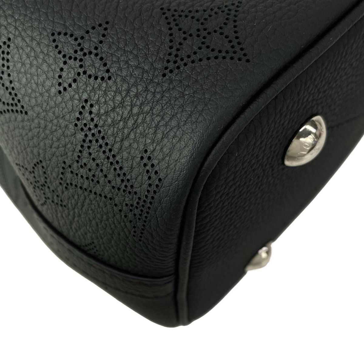 Louis Vuitton Tote Mahina Blossom PM Noir Leather Cowhide — view 9