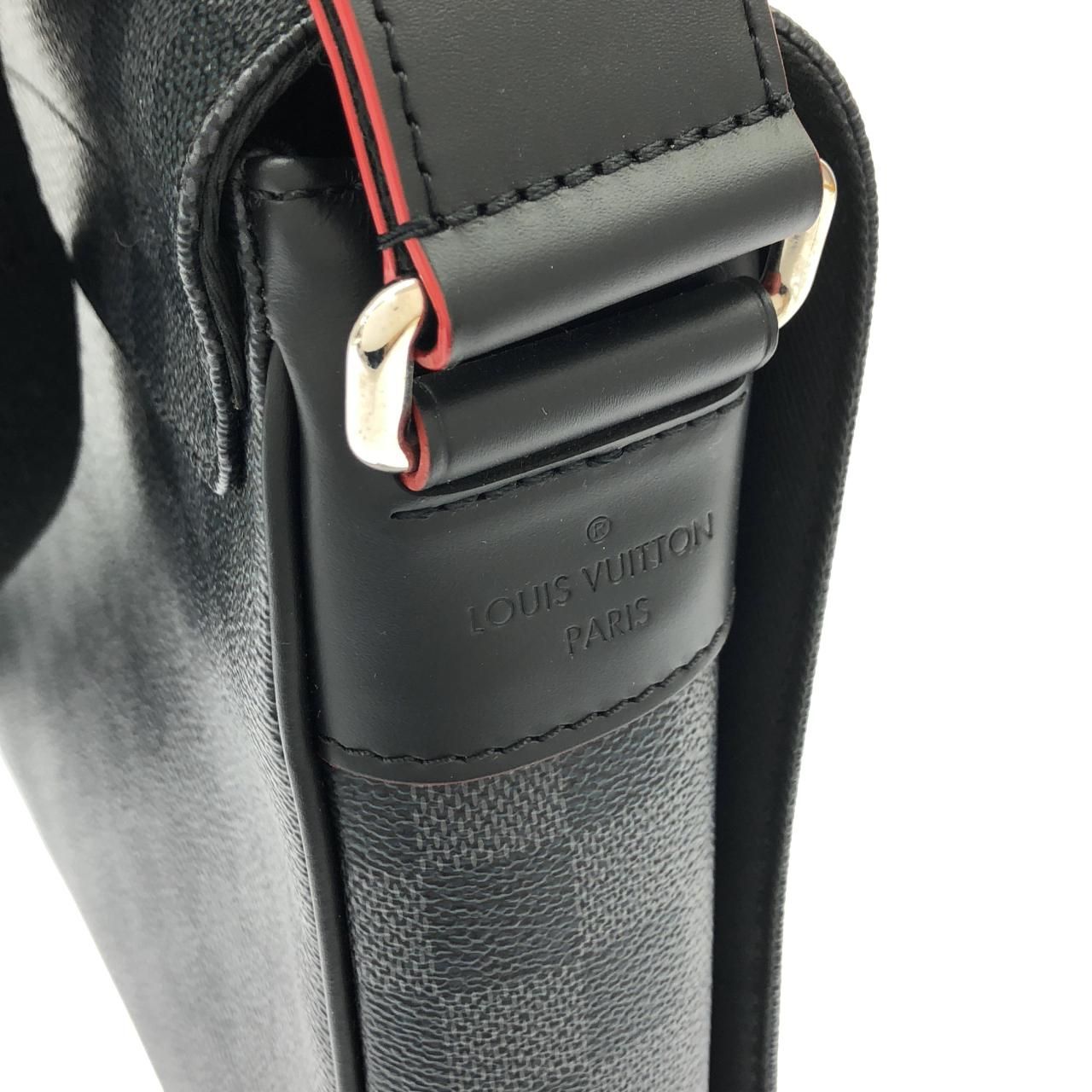 Louis Vuitton Damier Graphite Alps District Shoulder Bag — view 5