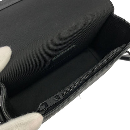Louis Vuitton LV Aerogram Fast Line Wearable Wallet Shoulder Bag — view 8