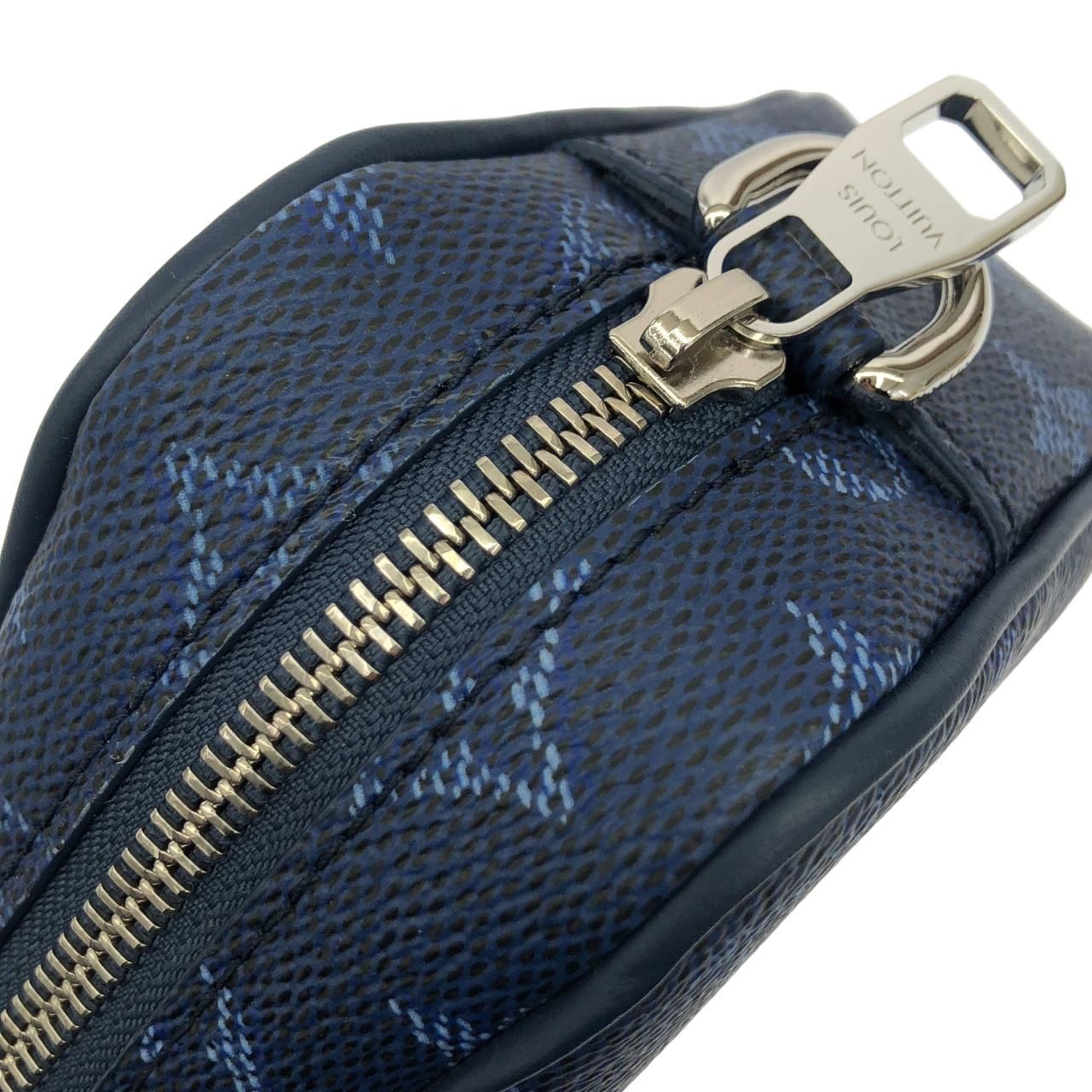 Louis Vuitton Monogram Heritage Trocadero Wearable Wallet Shoulder Bag — view 5