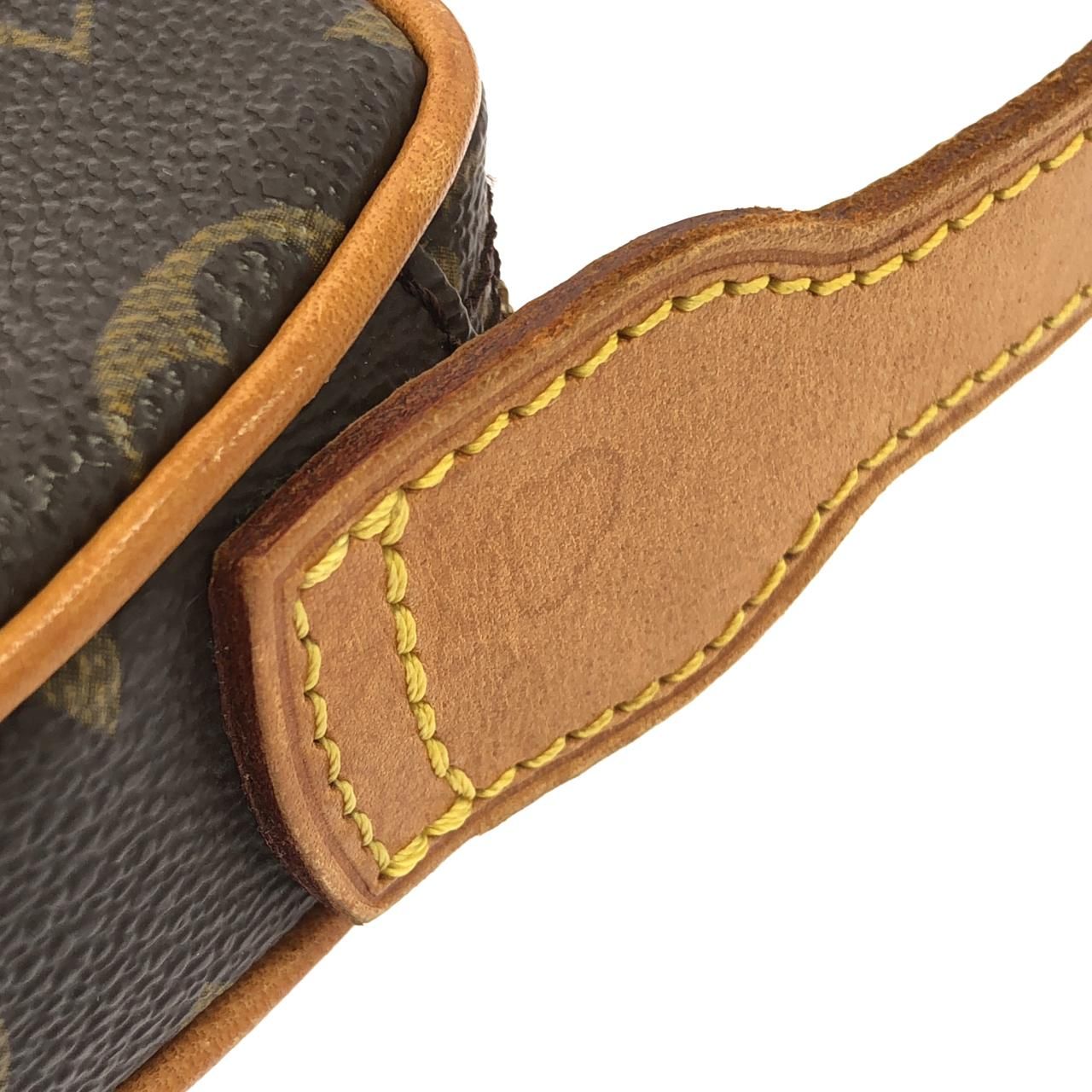 Louis Vuitton Monogram Pochette Croissant Shoulder Bag — view 5