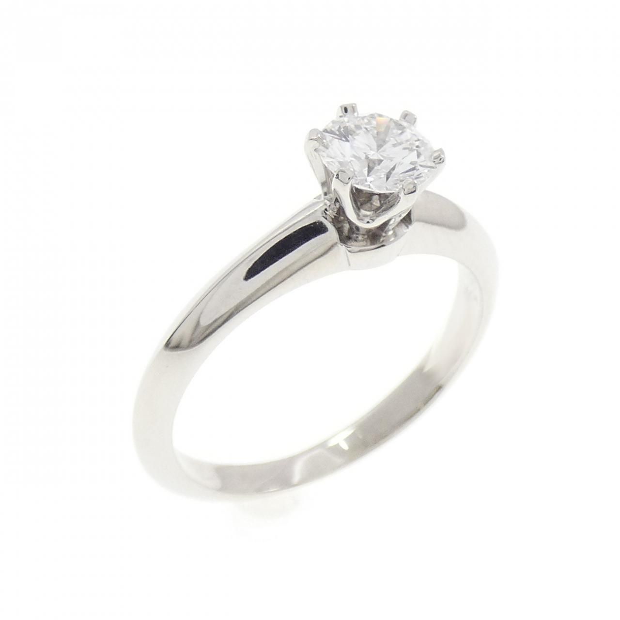 Tiffany & Co Classic Solitaire Ring