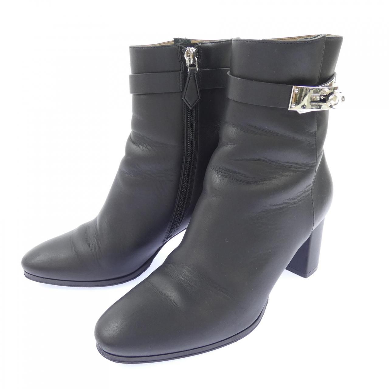 Hermes Saint Germain Kelly Buckle Boots — view 3