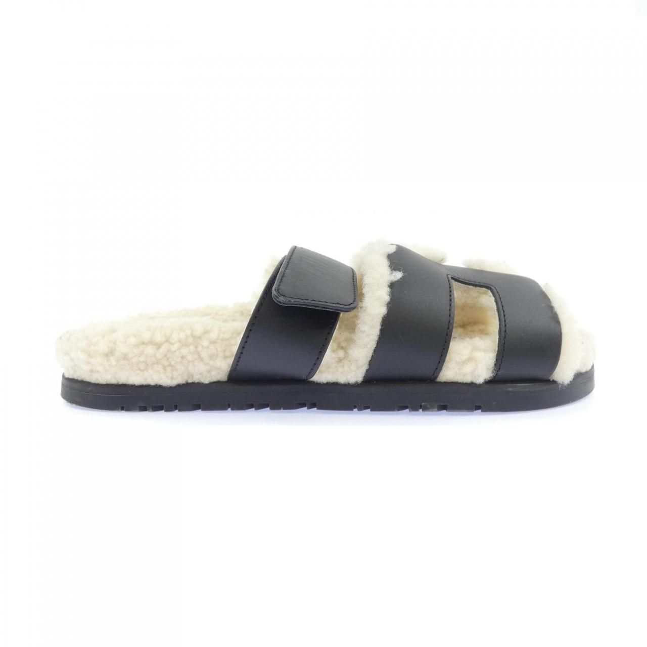 Hermes Chypre Sandals Black