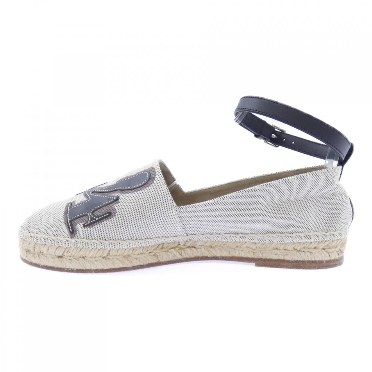 Hermes Indirizzo Sandals Beige — view 2