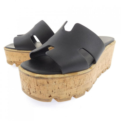 Hermes Eze Cut Detail Sandals — view 3
