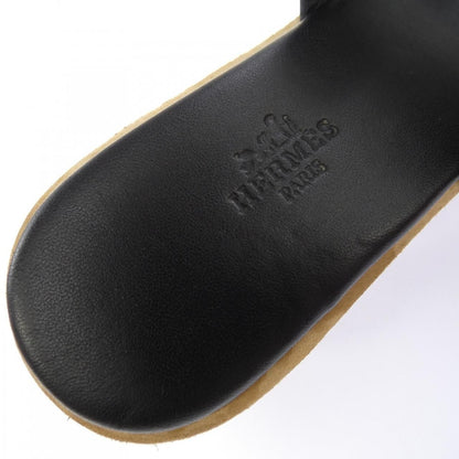 Hermes Eze Cut Detail Sandals — view 6