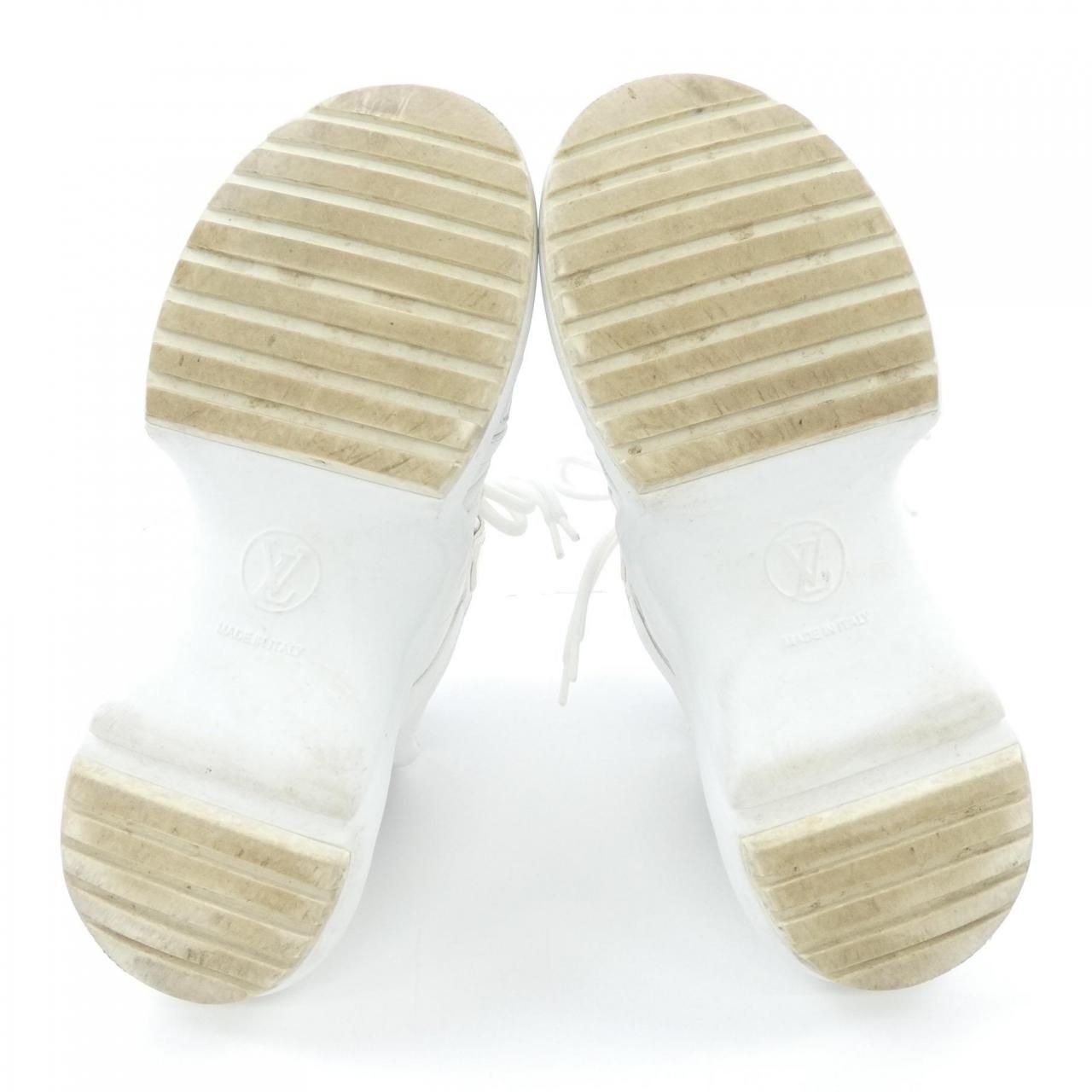 Louis Vuitton LV Akrite Line Sneakers — view 4