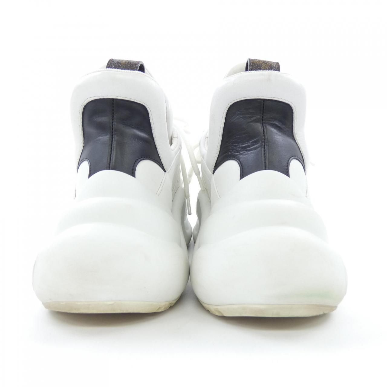 Louis Vuitton LV Akrite Line Sneakers — view 5