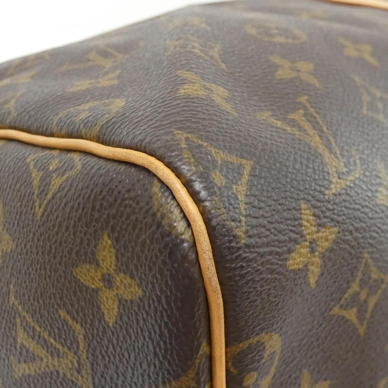 Louis Vuitton Monogram Keepall 55 cm Boston Bag — view 2