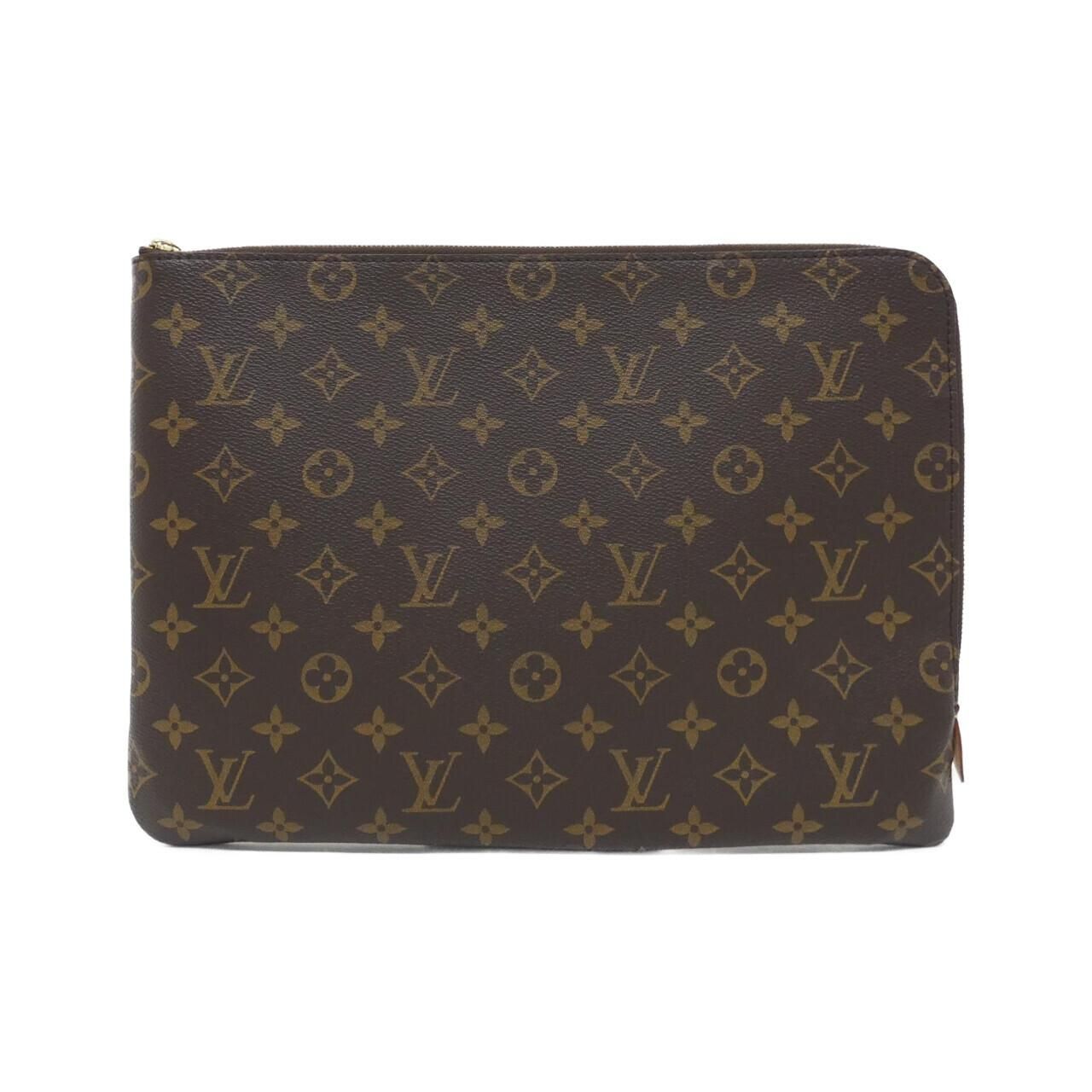 Louis Vuitton Monogram Etui Voyage MM Bag
