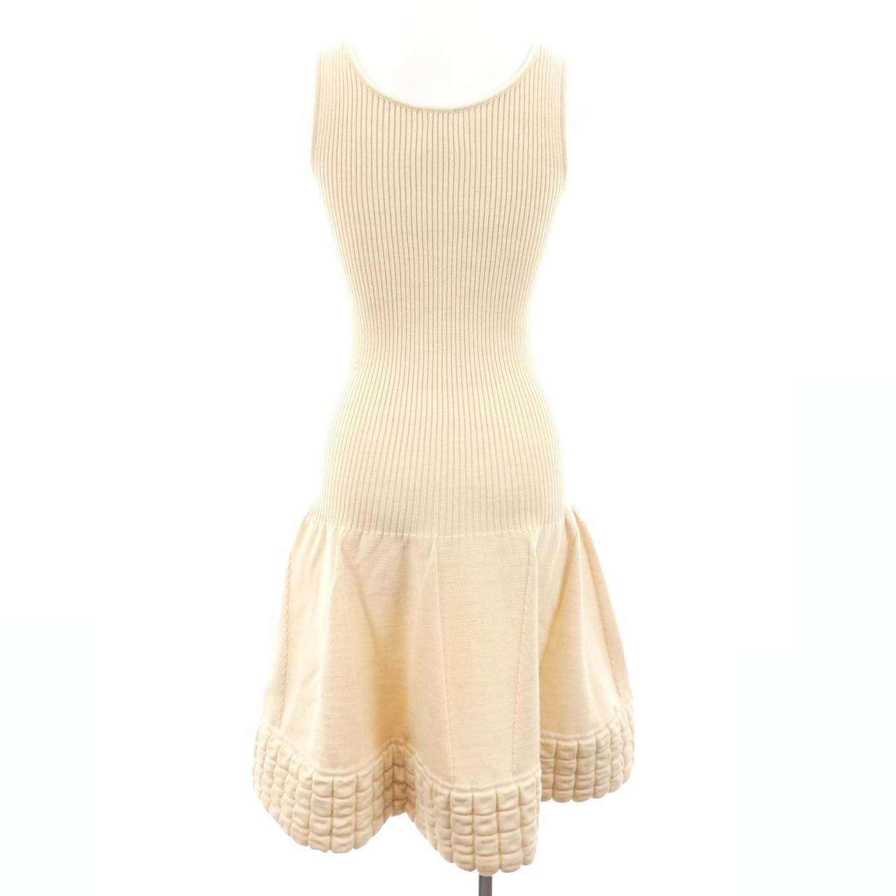 Chanel Vintage Dress Beige — view 2