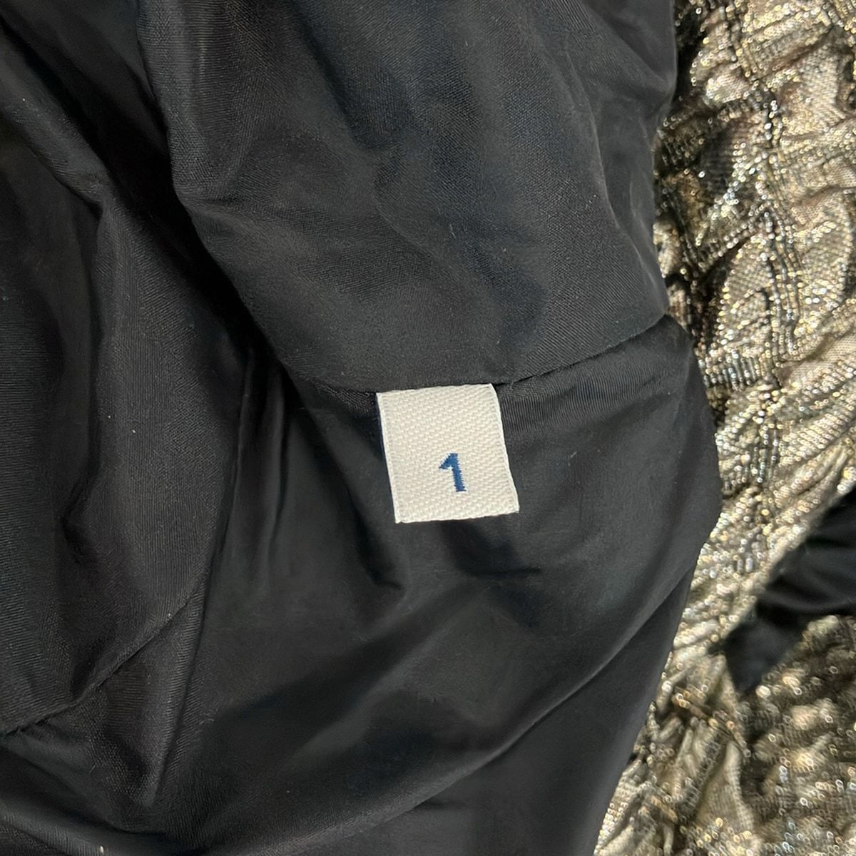 Moncler Down Jacket 1 S Berteuil Gold Long Sleeve Zip Up Autumn Winter — view 6
