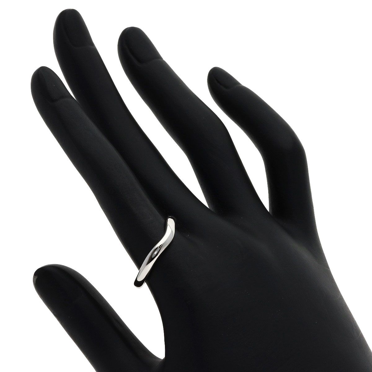 Tiffany & Co Curved Band Ring — view 5
