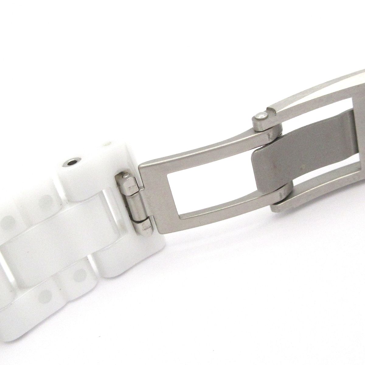 Chanel Watch Wanted de Limited Edition White Silver — view 8