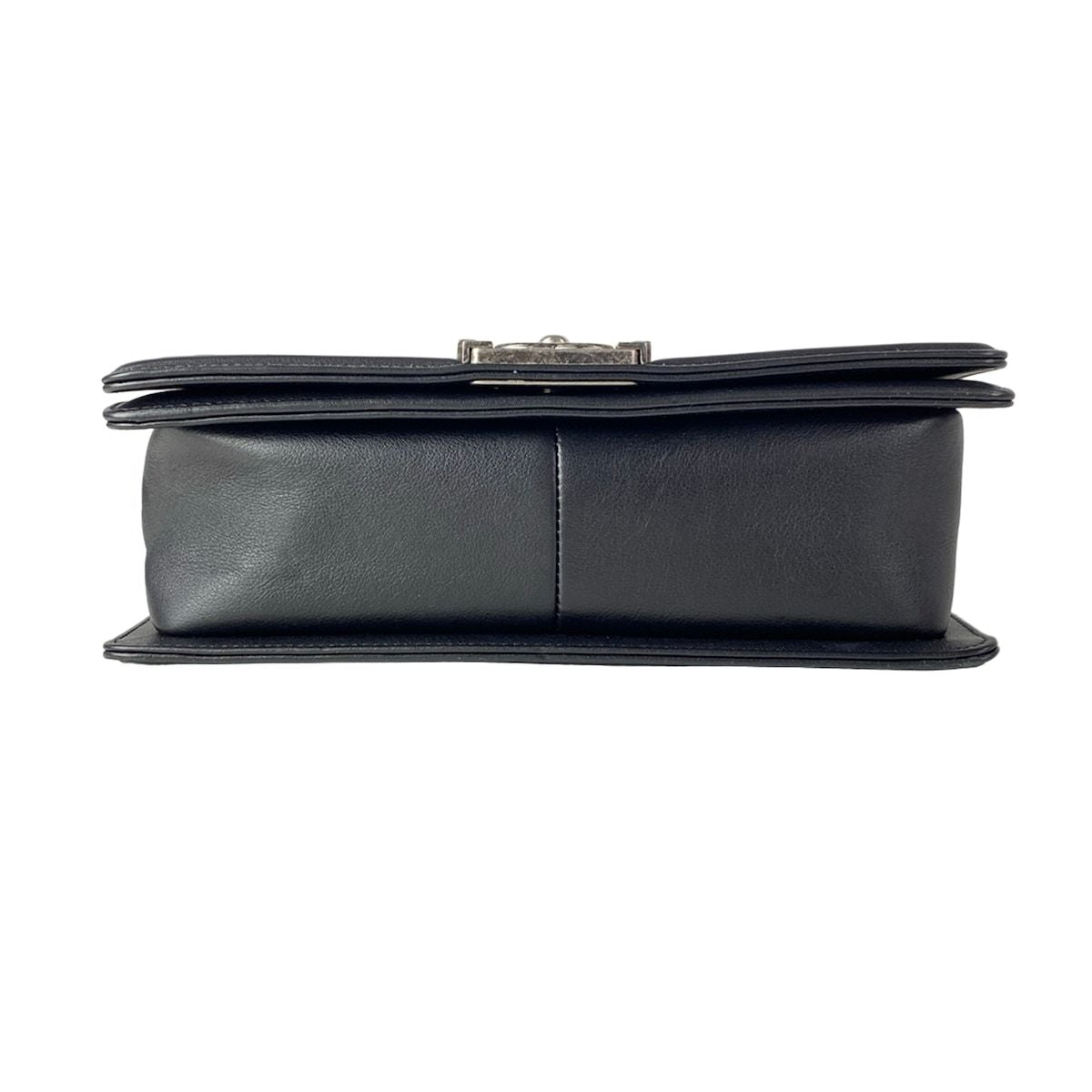 Chanel Shoulder Bag Quilted Black Vintage Silver Chain Leather — view 5