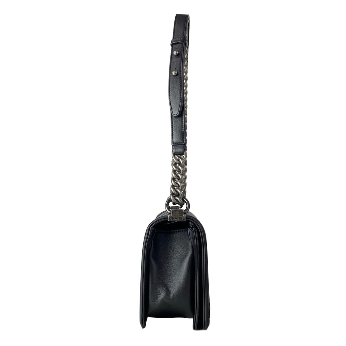 Chanel Shoulder Bag Quilted Black Vintage Silver Chain Leather — view 2
