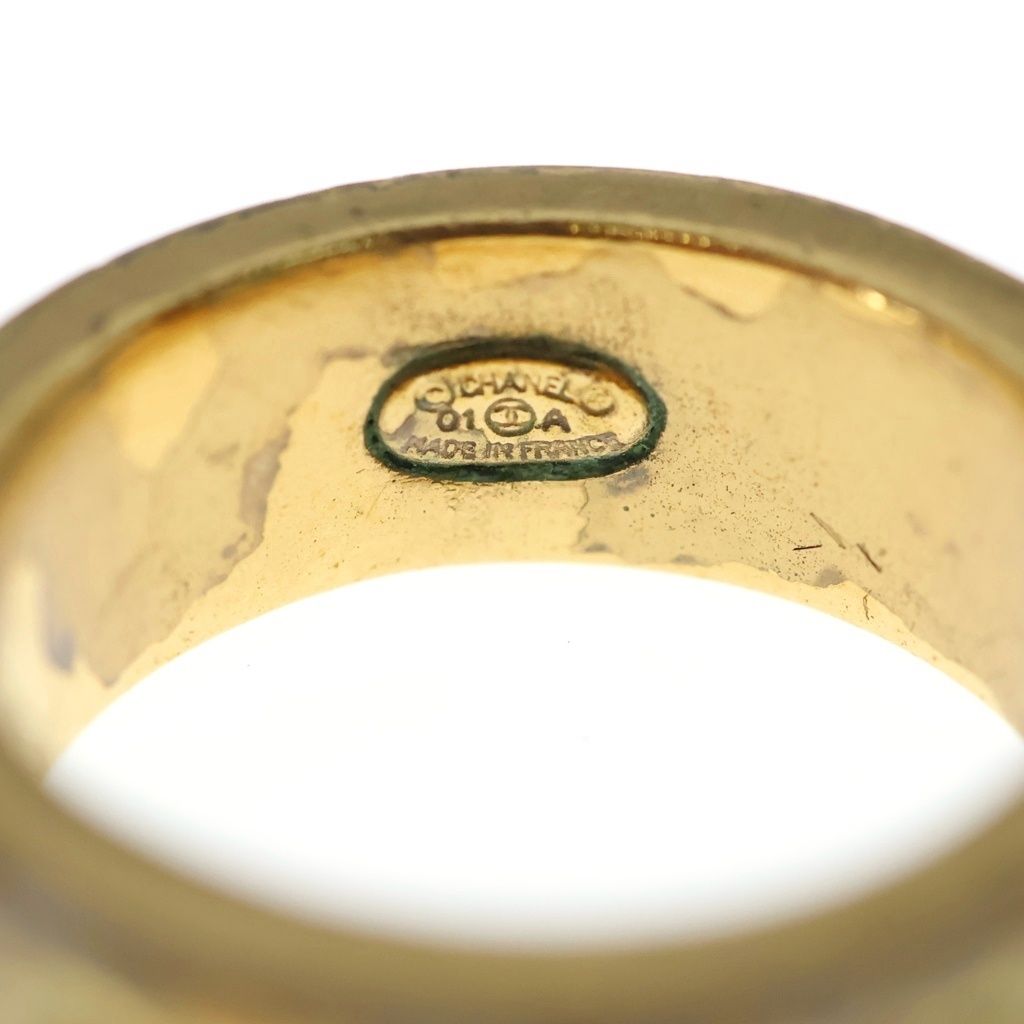 Chanel CC Logo Ring Gold — view 5