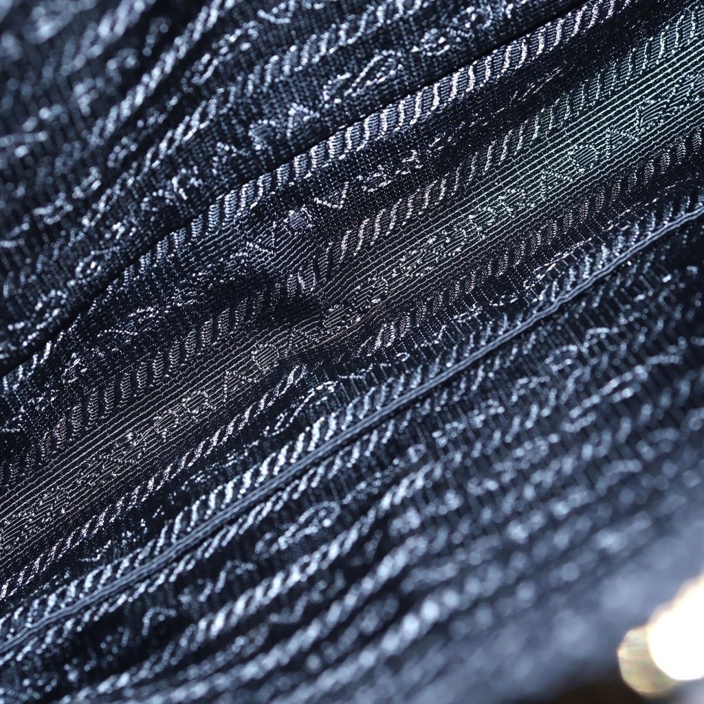 Prada Chain Shoulder Bag Gaufle Black — view 4