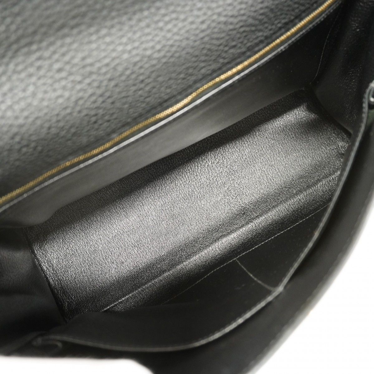 Hermes Handbag Kelly 32 Togo Black Gold 2-Way Bag — view 4
