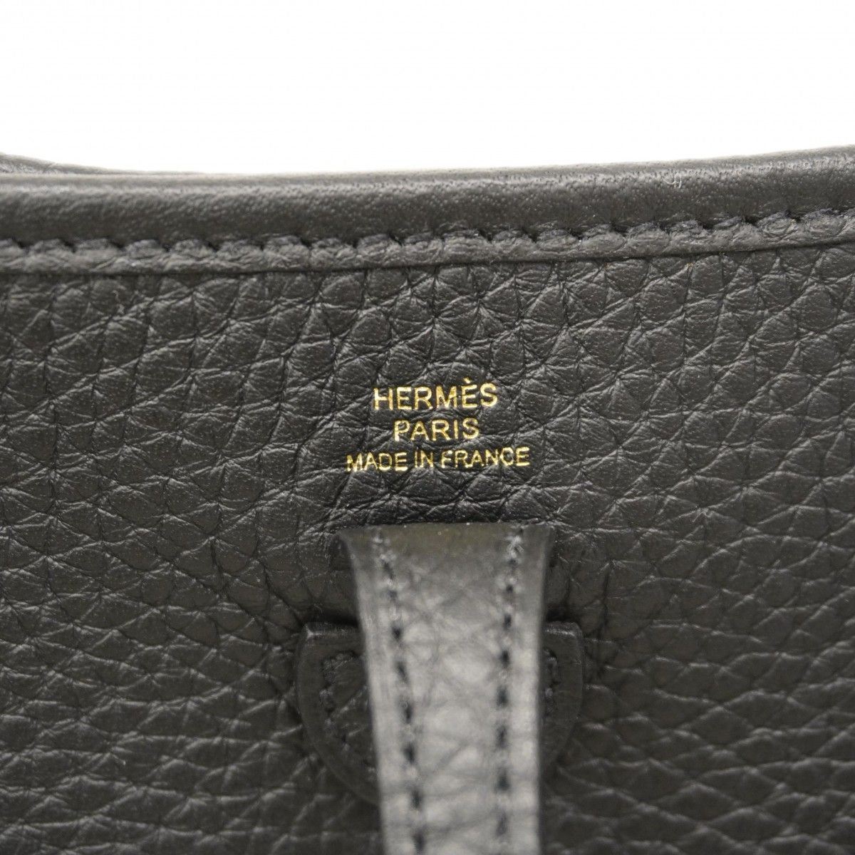 Hermes Shoulder Bag Evelyne TPM Taurillon Clemence Black Gold — view 5