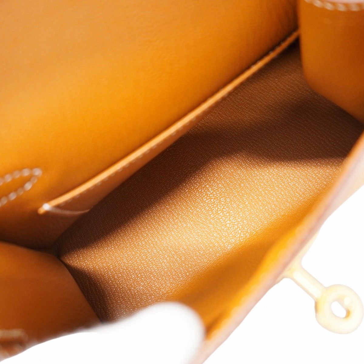 Hermes Shoulder Bag Kelly Order Veau Epsom Gold — view 4