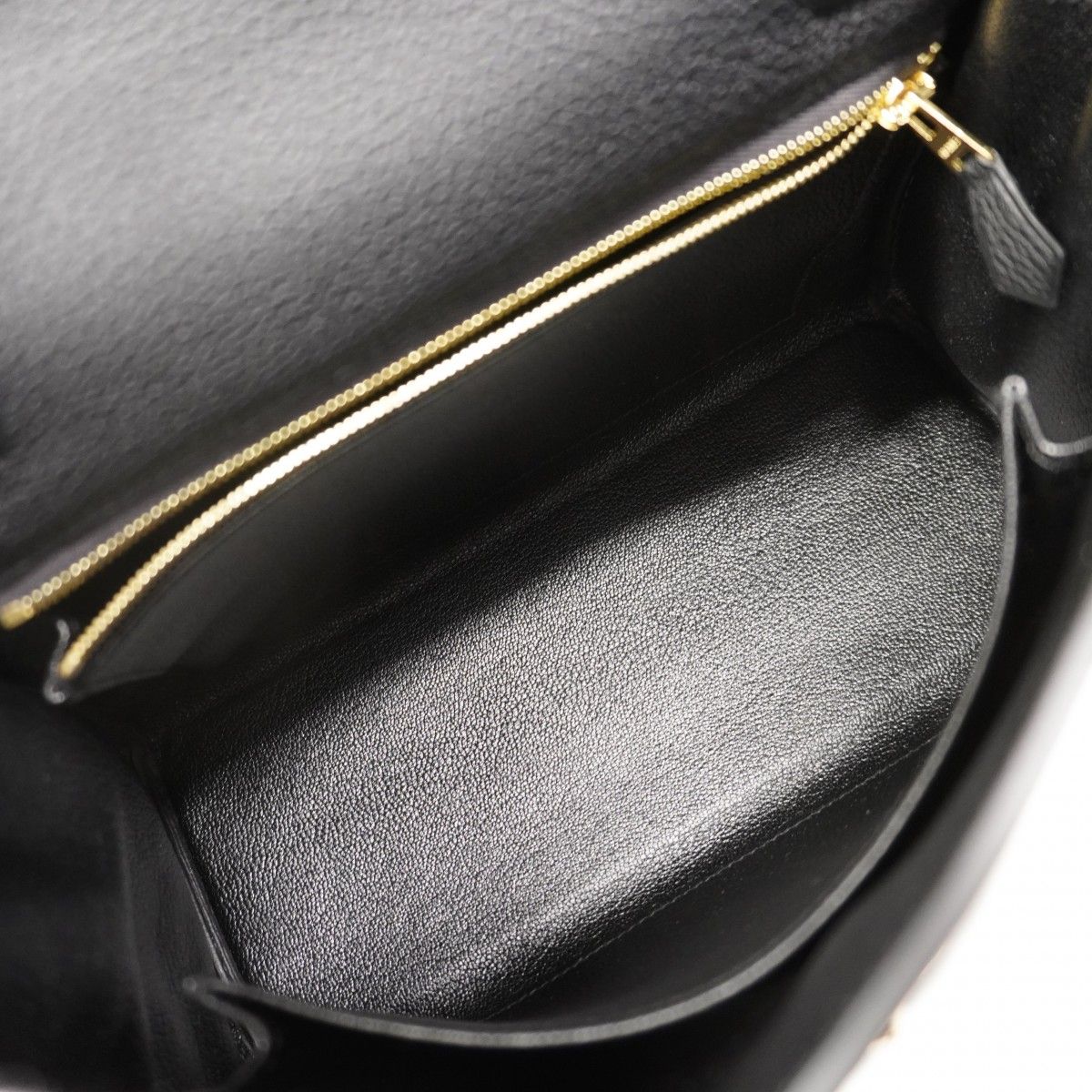 Hermes Handbag Kelly 25 Togo Black Gold 2-Way Bag — view 4