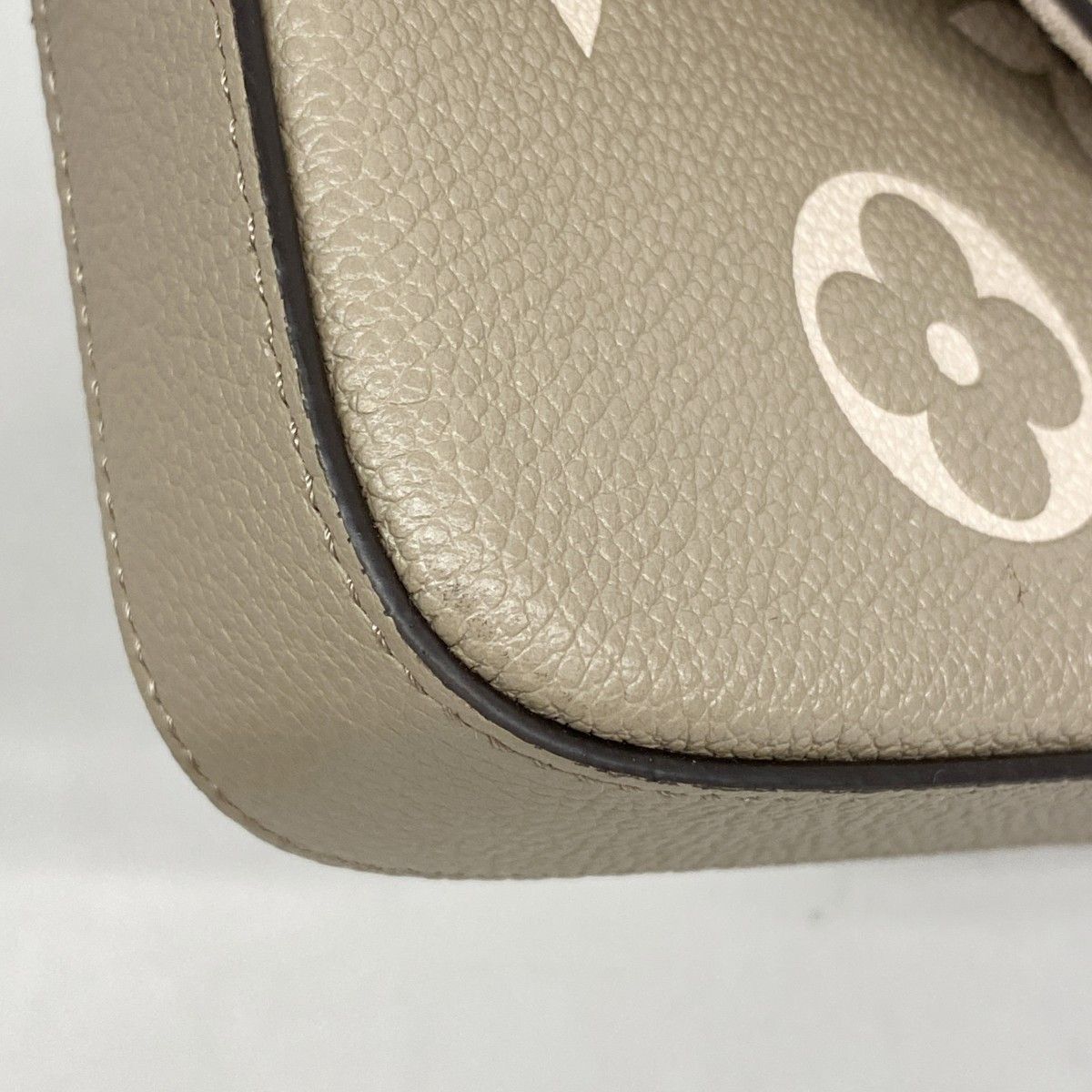 Louis Vuitton Shoulder Wallet Monogram Empreinte Bicolor Pochette Felicie — view 6