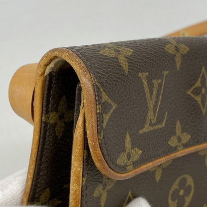 Louis Vuitton Waist Bag Monogram Pochette Florentine Brown — view 7