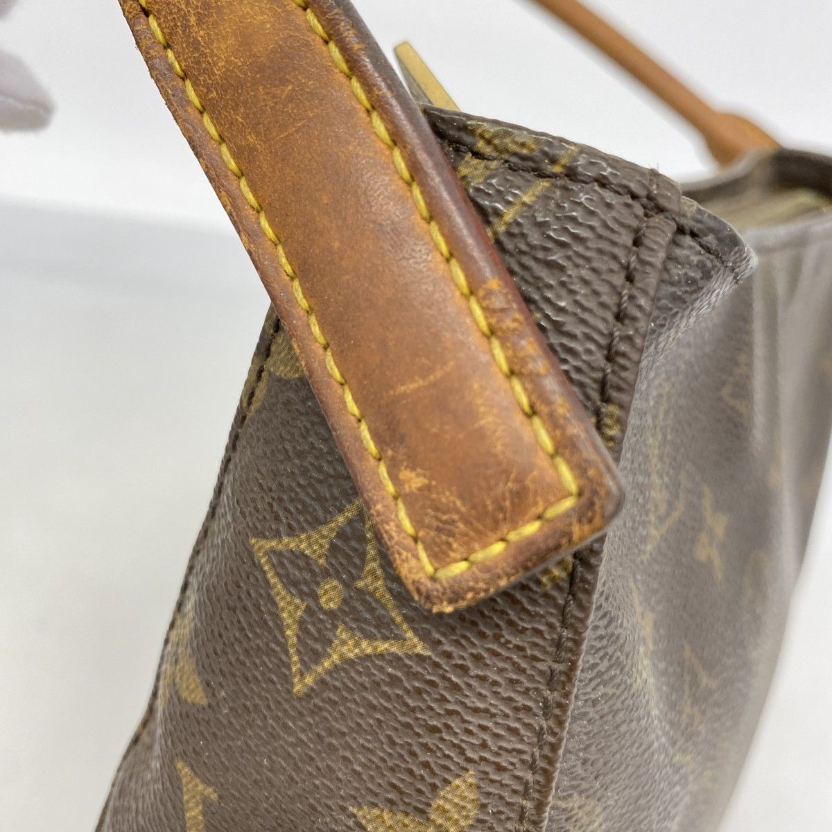 Louis Vuitton Shoulder Bag Monogram Looping MM Brown — view 7