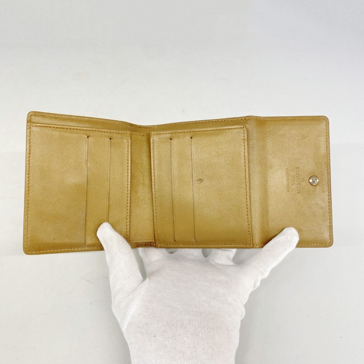 Louis Vuitton Trifold Wallet Monogram Matte Porte-Monnaie Billets Carte Cles — view 3