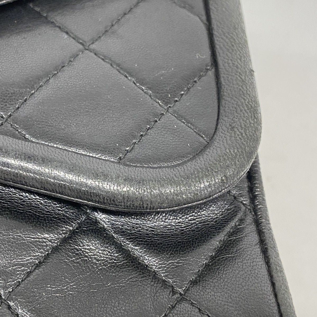 Chanel Shoulder Bag Quilted Lambskin Black Gold — view 8