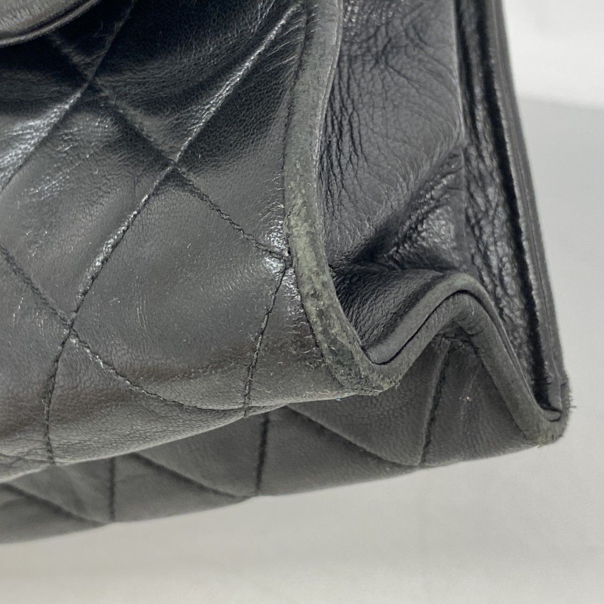 Chanel Shoulder Bag Quilted Lambskin Black Gold — view 6