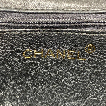 Chanel Shoulder Bag Quilted Lambskin Black Gold — view 5