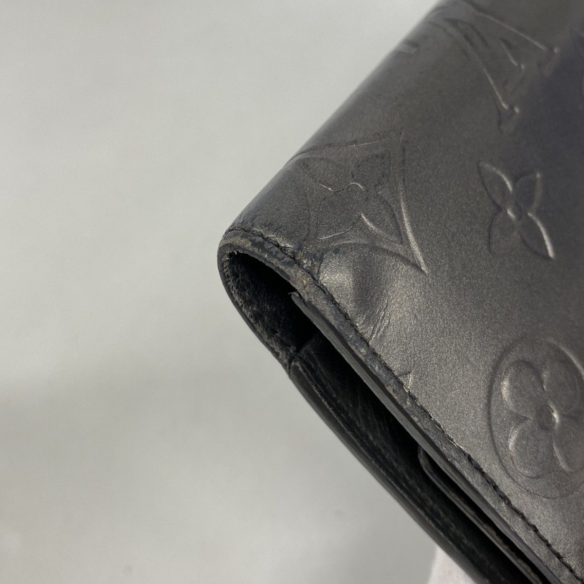 Louis Vuitton Trifold Wallet Monogram Matte Porte Tresor International Noir — view 8