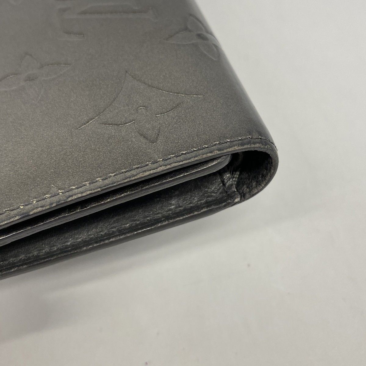 Louis Vuitton Trifold Wallet Monogram Matte Porte Tresor International Noir — view 7