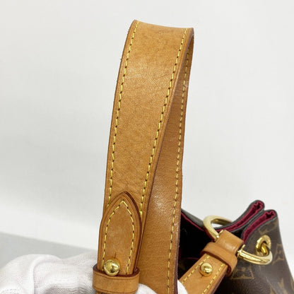 Louis Vuitton Shoulder Bag Monogram Gray Souffle MM Pivoine — view 7